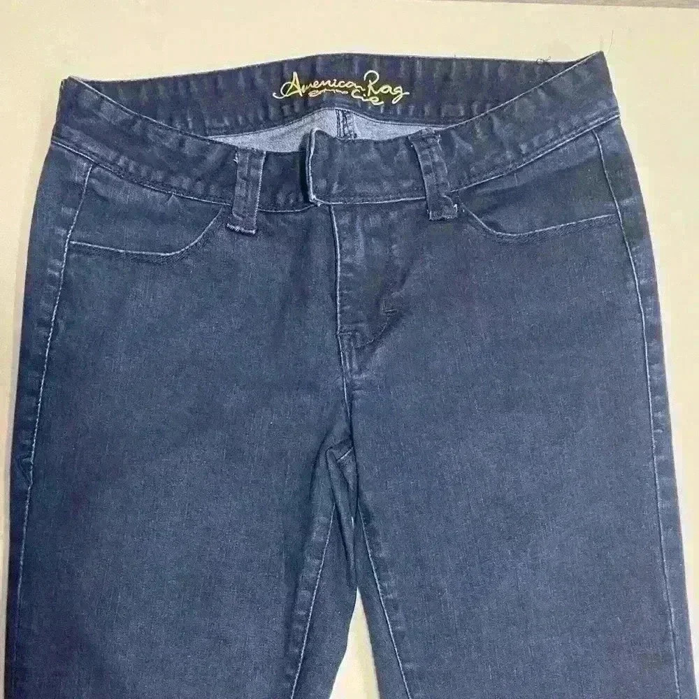 Flare Jeans - Picture 4 of 6